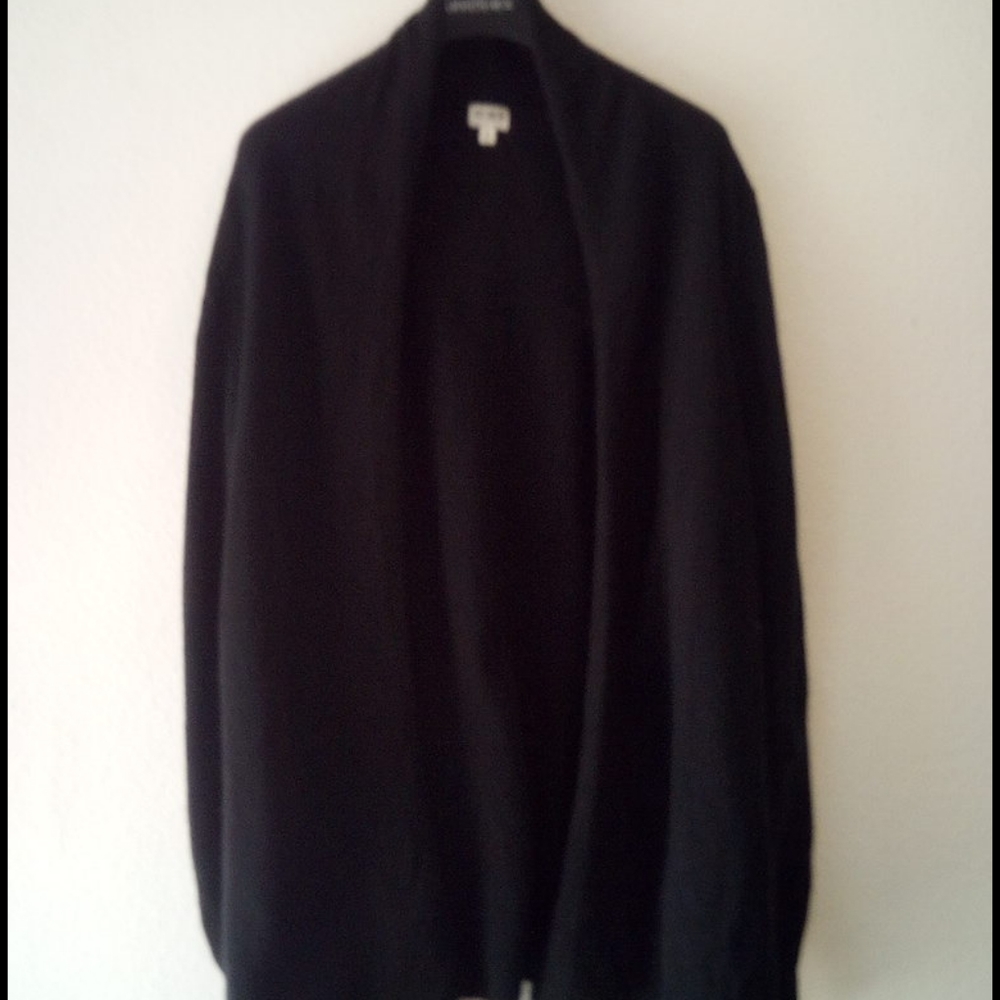14th & Union 100% Cashmere Sweater